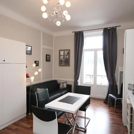 Renove Avec Balcon, Confort Et Wi-fi Au Centre De Mont-dore - Fr-1-608-105 * Le Mont-Dore
